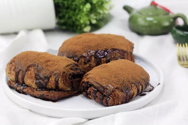 起酥面包網(wǎng)紅臟臟包的做法，美味不會過時！