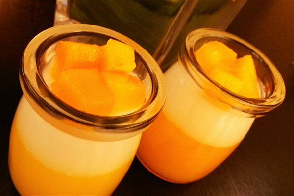 純天然的芒果布丁，Q彈爽口的牛奶芒果布丁制作教學(xué)