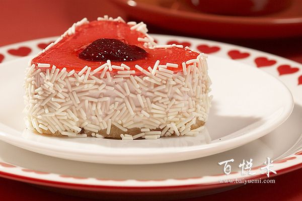 學西點蛋糕你必學的八種蛋糕的打法！