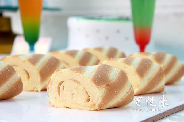 你還在吃外賣嗎？別人跟著百悅米學做蛋糕卷早餐不用愁了！