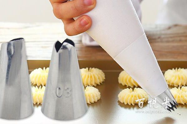 蛋糕烘焙新手的裱花入門(mén)課開(kāi)課,認(rèn)識(shí)蛋糕裱花工具+初級(jí)手法