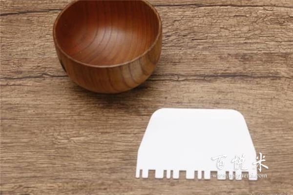 西點(diǎn)入門知識(shí)：西點(diǎn)制作中常用的工具有哪些？