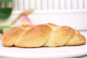 辮子面包的做法大全，辮子面包西點培訓圖文步驟教程