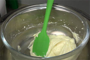 藍(lán)莓芝士蛋糕的做法大全，藍(lán)莓芝士蛋糕培訓(xùn)圖文教程詳解