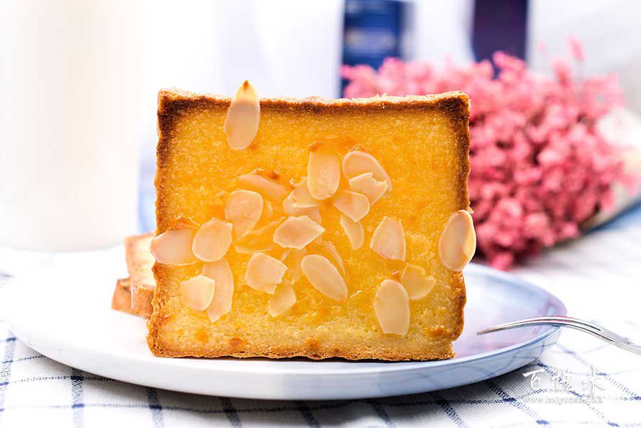 巖燒乳酪的做法視頻大全_西點(diǎn)培訓(xùn)學(xué)習(xí)教程