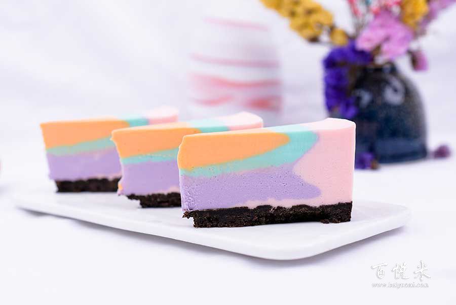 彩虹慕斯蛋糕的做法視頻大全_西點(diǎn)培訓(xùn)學(xué)習(xí)教程