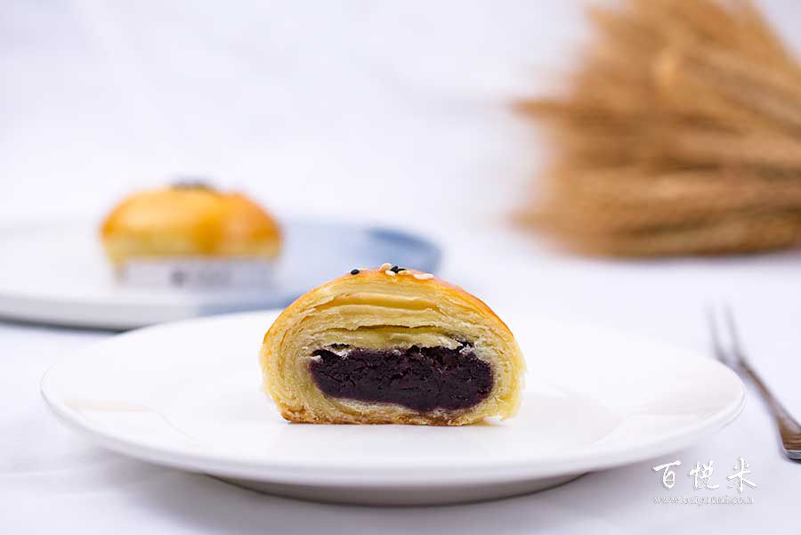 紫薯酥的做法視頻大全_西點(diǎn)培訓(xùn)學(xué)習(xí)教程