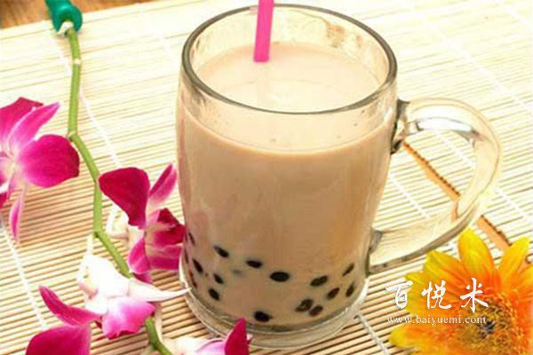 夏天，女生和奶茶更配喔！教你在家自制黑糖珍珠奶茶！