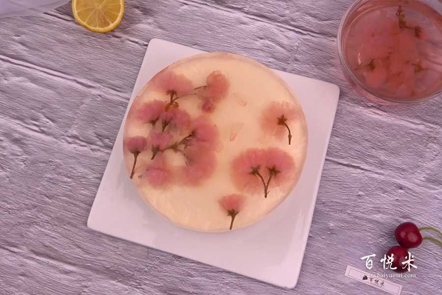 櫻花酸奶慕斯的做法視頻大全_西點(diǎn)培訓(xùn)學(xué)習(xí)教程