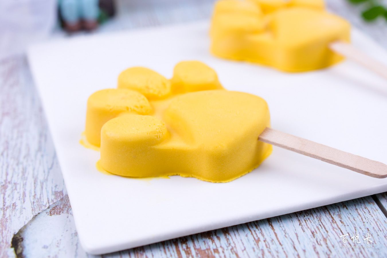 芒果雪糕的做法大全，芒果雪糕西點培訓(xùn)圖文教程分享