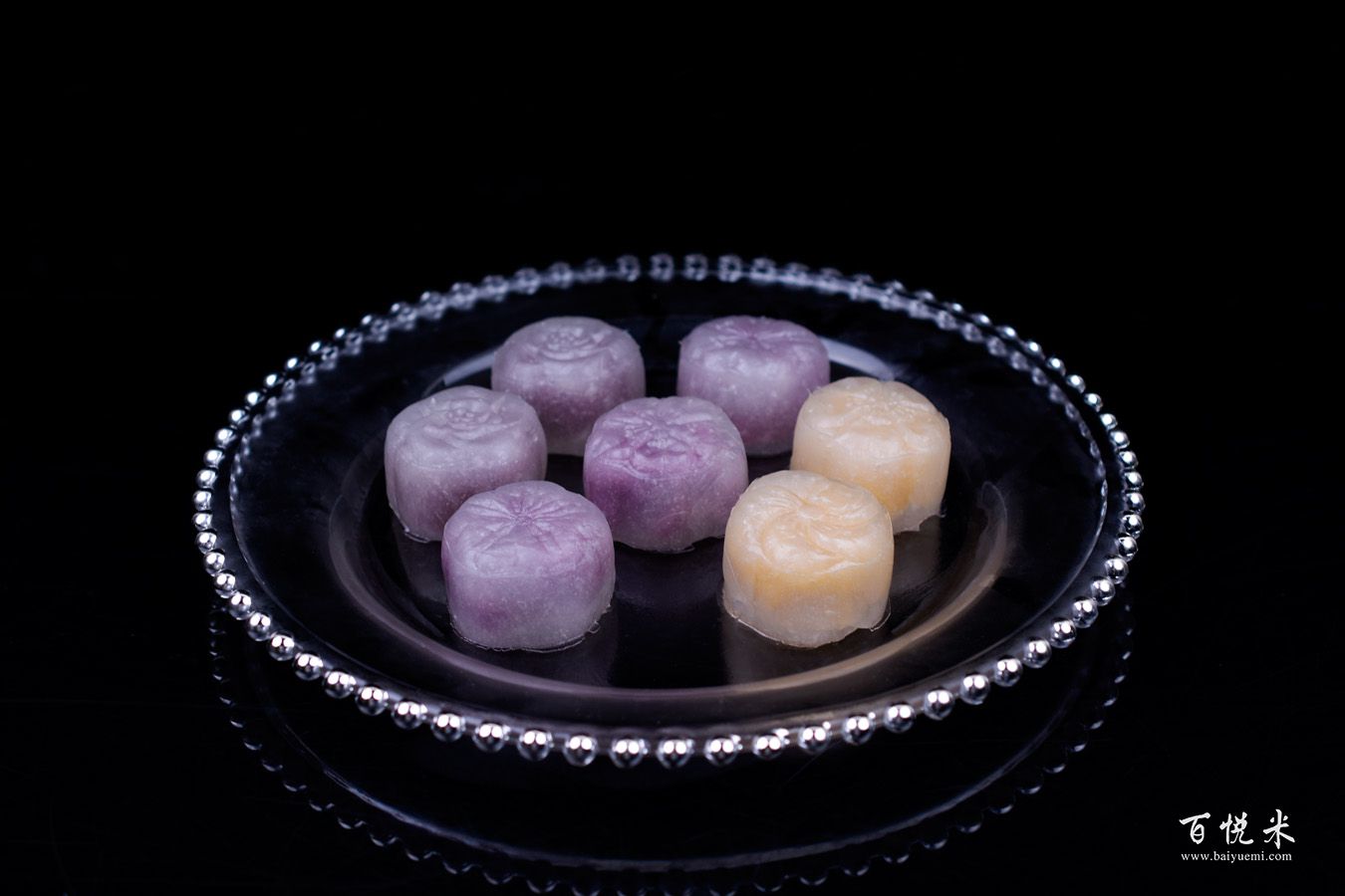 水晶月餅的做法大全，水晶月餅西點(diǎn)培訓(xùn)圖文教程分享