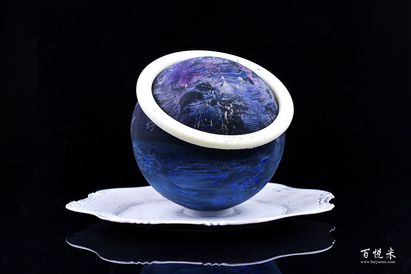 巧克力星球蛋糕的做法視頻大全_西點培訓學習教程