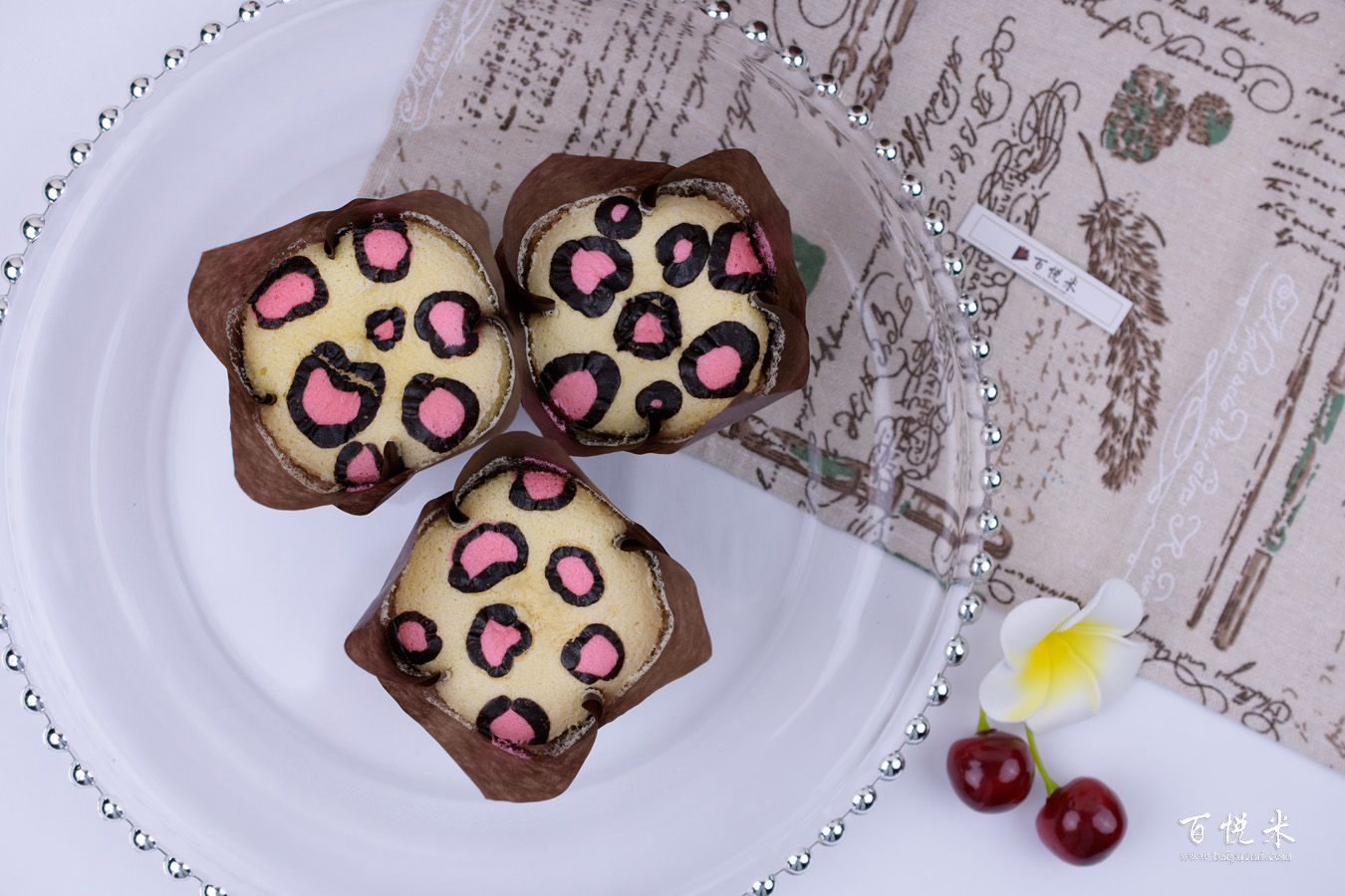 豹紋紙杯蛋糕的做法大全，豹紋紙杯蛋糕培訓(xùn)怎么做