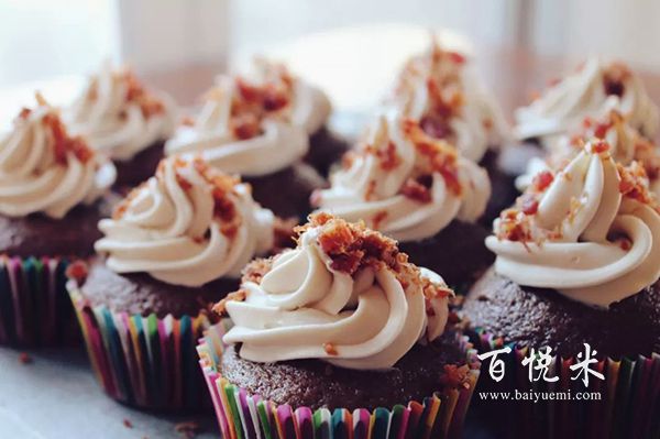 烘焙新手想做蛋糕不知道買(mǎi)那種手打蛋機(jī)？