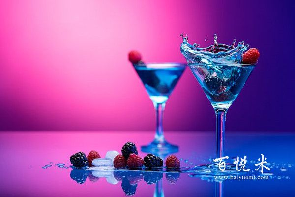 能治病的雞尾酒療法是用雞尾酒去治療嗎？