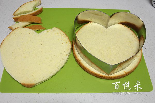 用慕斯圈怎么做慕斯蛋糕？