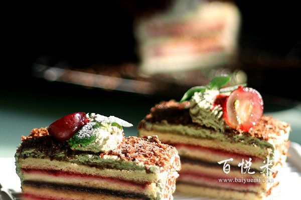 南京人社局西點(diǎn)培訓(xùn)學(xué)校是正規(guī)的學(xué)校嗎？