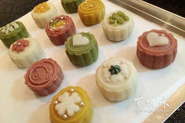 瀘州有沒(méi)有專業(yè)靠譜不亂收費(fèi)的西點(diǎn)烘焙培訓(xùn)學(xué)校?求推薦