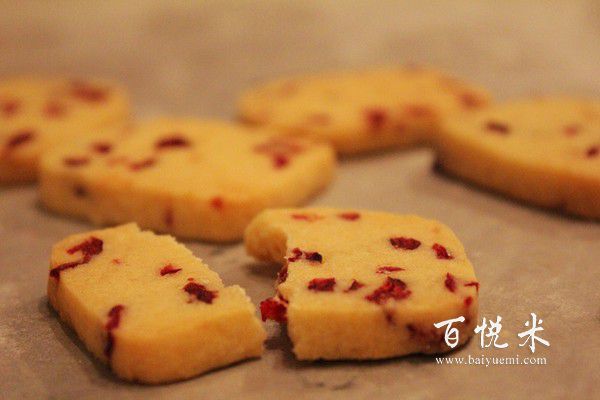 甜點(diǎn)戀人是一款什么樣的網(wǎng)絡(luò)游戲？