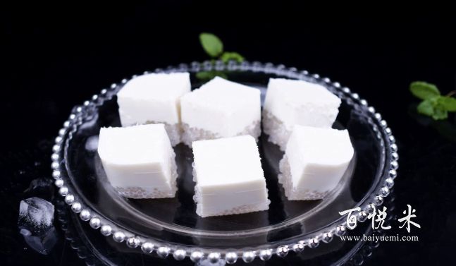 椰汁西米糕是怎么制作出來的？有人愿意分享配方嗎？